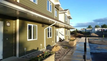 Main Street Village - Diamond Valley