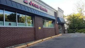 Pjc Jean Coutu - Beaconsfield