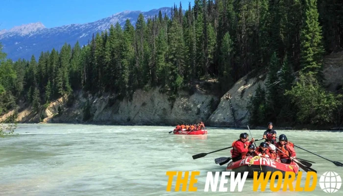 Alpine Rafting - Golden