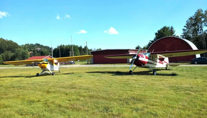 Bancroft Community Airport -  Fixed Wing Aircraft - Bancroft