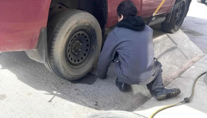Banff Service | Mechanic | Napa Autocare Center - Banff