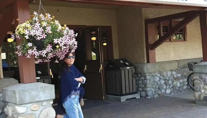Banff Visitor Information Kiosk -  Exterior - Banff