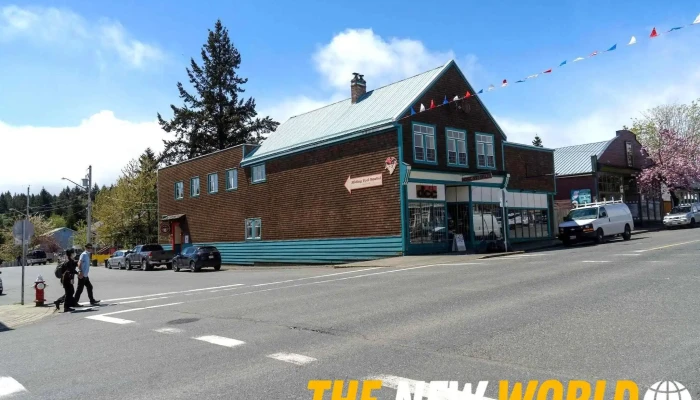 Bc Municipal Govt Sect - Village of Cumberland - Cumberland