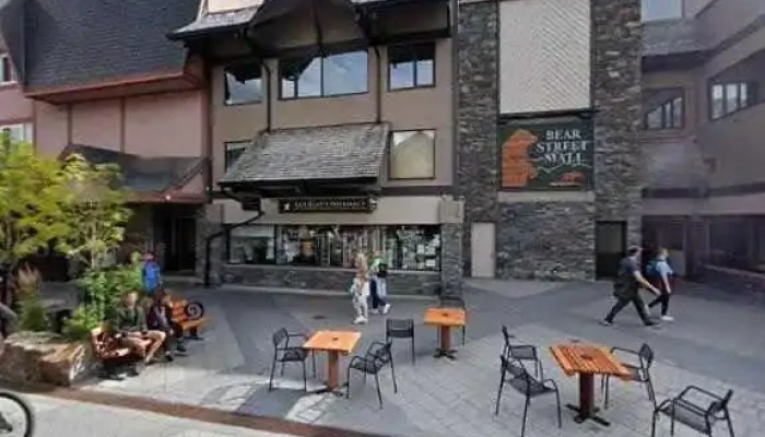 Defending Awesome -  Street View 360deg - Banff