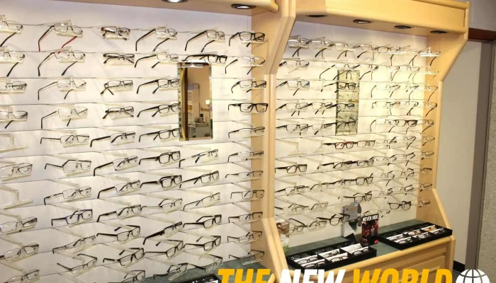 Doctors Vision Care Biggar -  Eyewear - Biggar