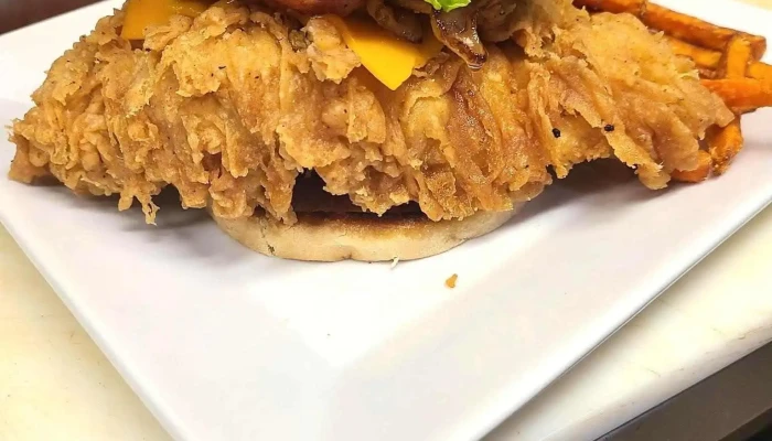 Eagles Nest Restaurant -  Chicken Sandwich - Bancroft