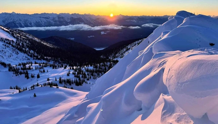 Golden Alpine Holidays Inc - Golden