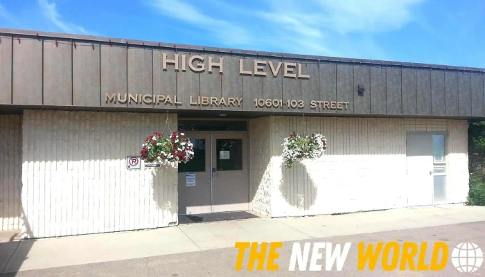 High Level Municipal Library - High Level