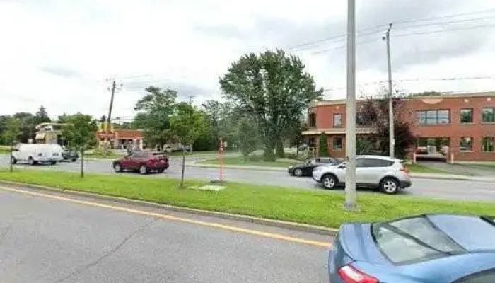 Hr Block Street View 360deg - Beloeil