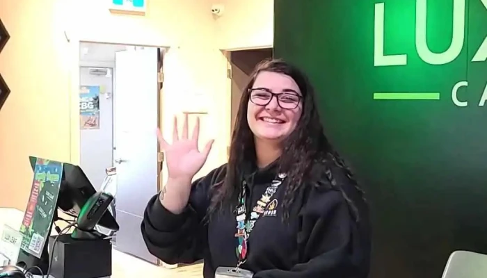 Lux Leaf Cannabis -    Blackfalds Videos - Blackfalds