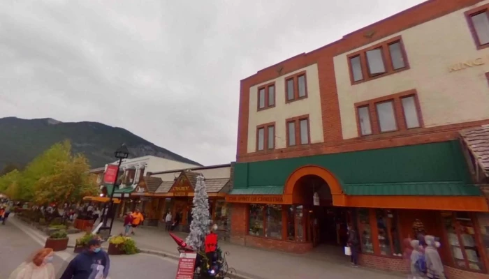 Open Top Touring -  Street View 360deg - Banff