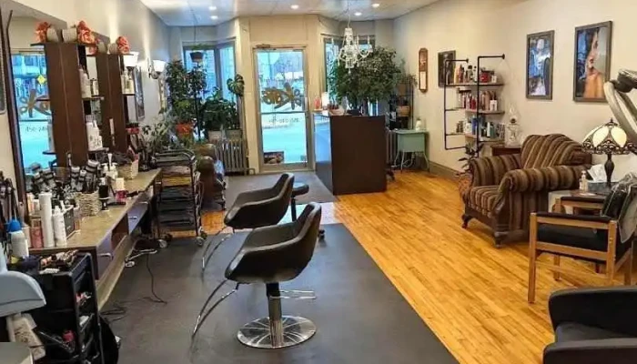 Salon de Coiffure Chez Kats - Bedford