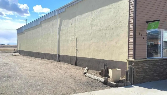 The Empty Bottle Ltd -  By Owner - Bassano