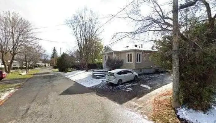 The International Board Of Teaching Standards Ibts Street View 360deg - Bois-des-filion