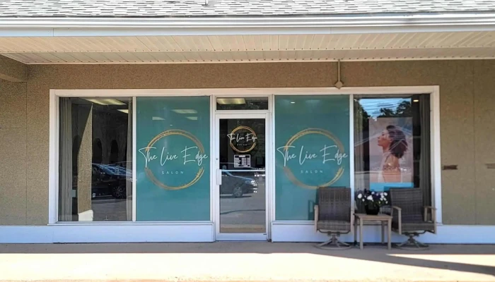 The Live Edge Salon - Greenwood