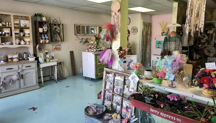 The Rusted Kaleidoscope Gifts Decor Makery All - Berwick