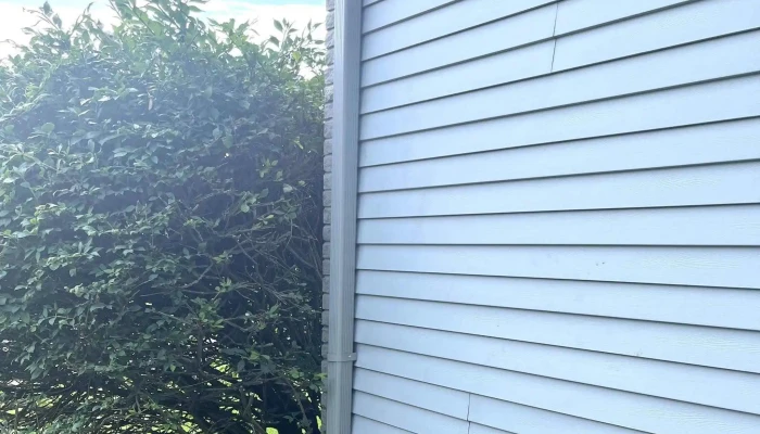 Toiture Mr Couvreur Inc Roofing Contractor - Bois-des-filion