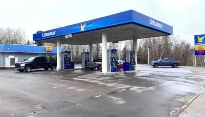 Ultramar -    Gas Station Filling Station - Botwood