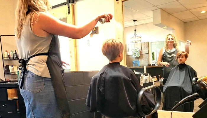 Wils Original Hair Studio Area - Barrhead